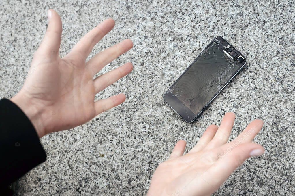 iPhone Yere Düştükten Sonra Ne Yapılmalı? teknik analizi